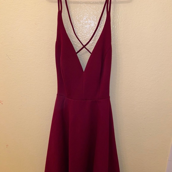 maroon dress - Picture 1 of 6